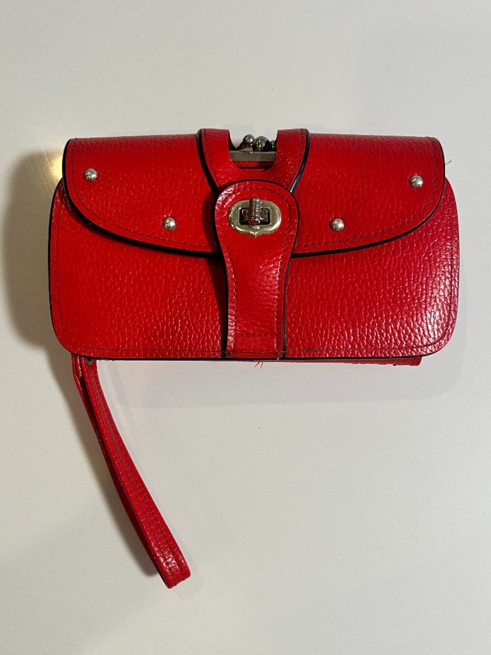 Vintage Wristlet Wallet - Bright Red